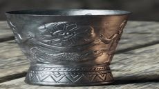 اكتشاف كأس فضية في فلسطين عمرها 4300 عام تحمل أقدم تصوير لنشأة الكون