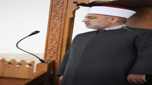 وزير الأوقاف يلقي خطبة الجمعة في مسجد جعفر الطيار في المزار/الكرك