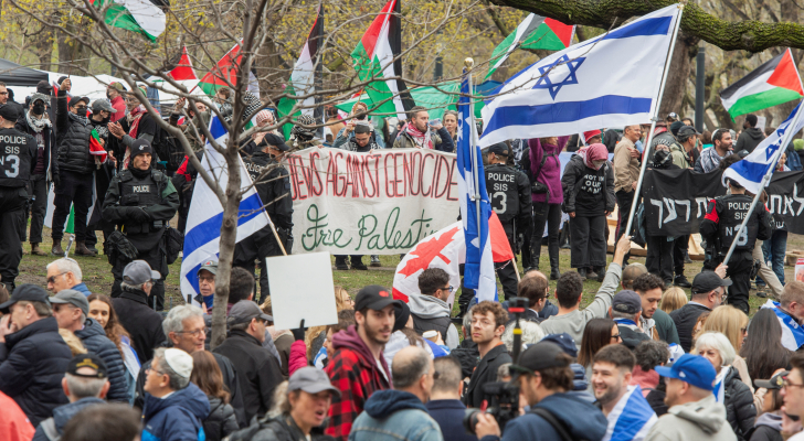 الشرطة الكندية تقمع متظاهرين داعمين لفلسطين 