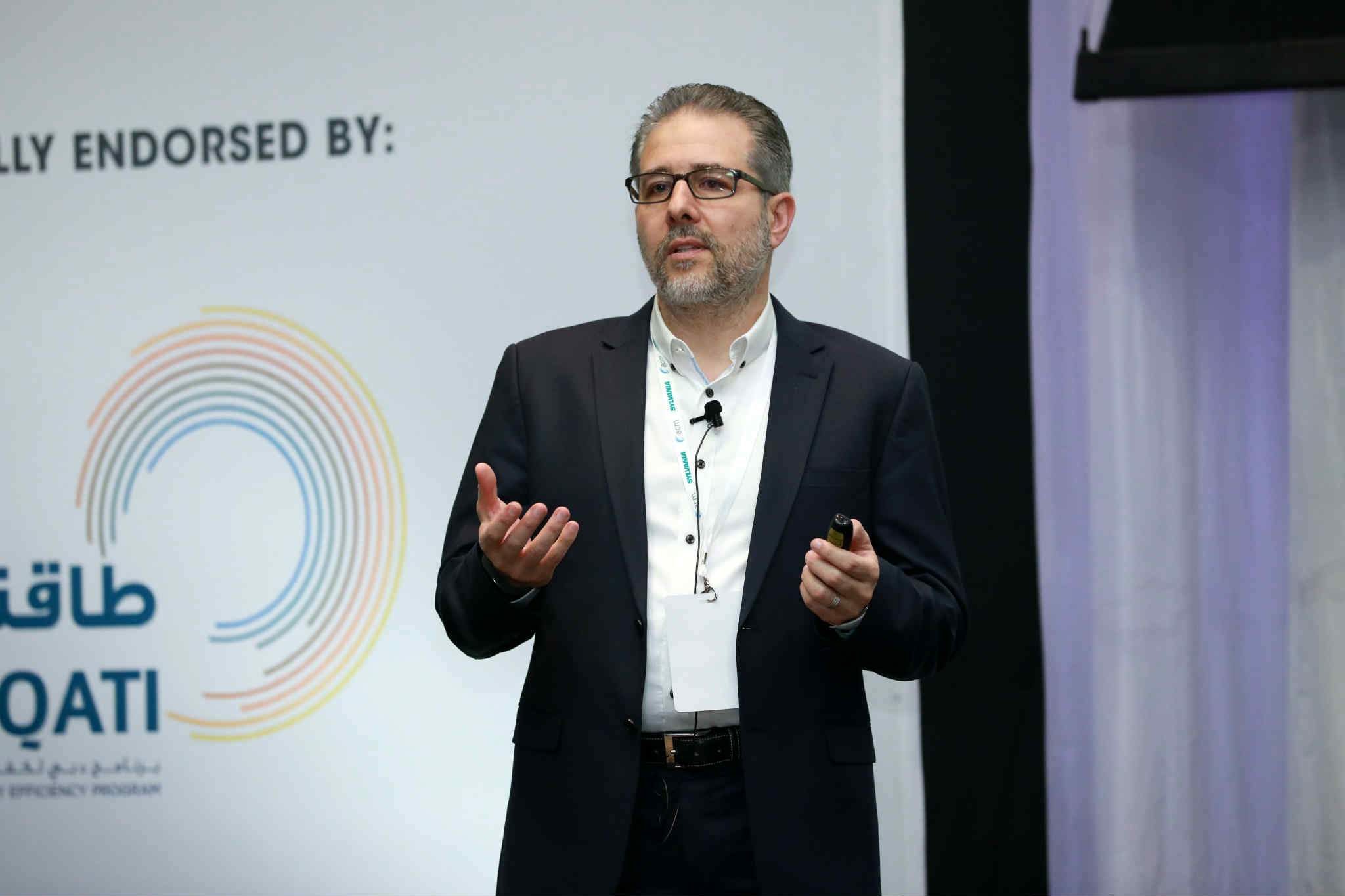 الأستاذ فراس عبيدو رؤية تتجاوز الزمن وتحوّل الطاقة إلى ذكاء حي 