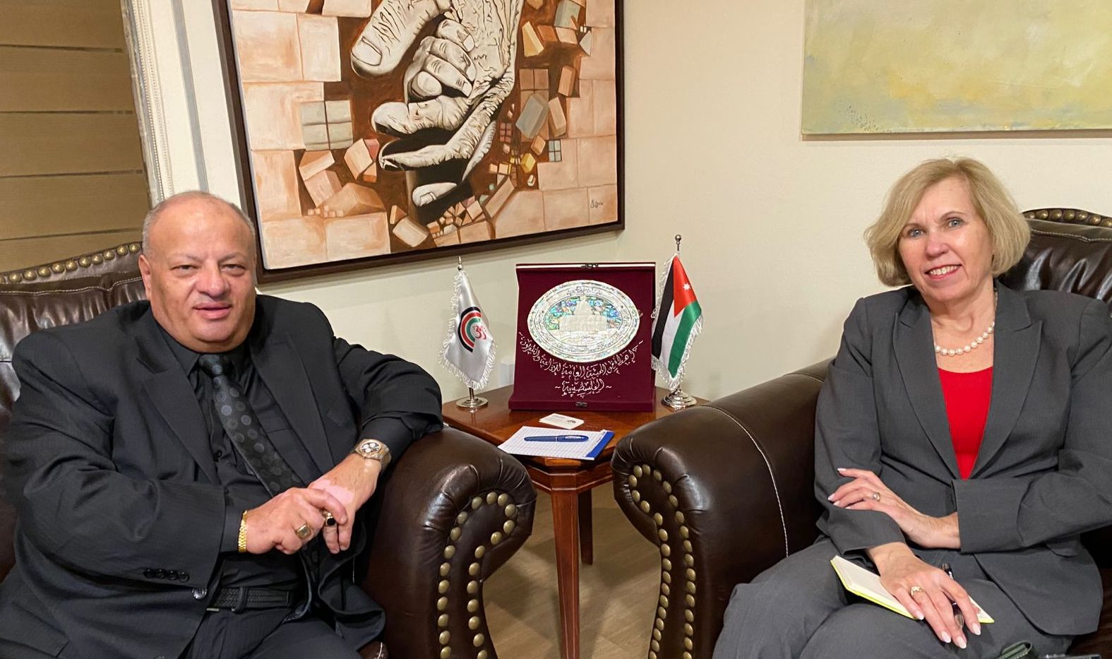 سماوي يلتقي سفيرة دولة أستراليا في الأردن 