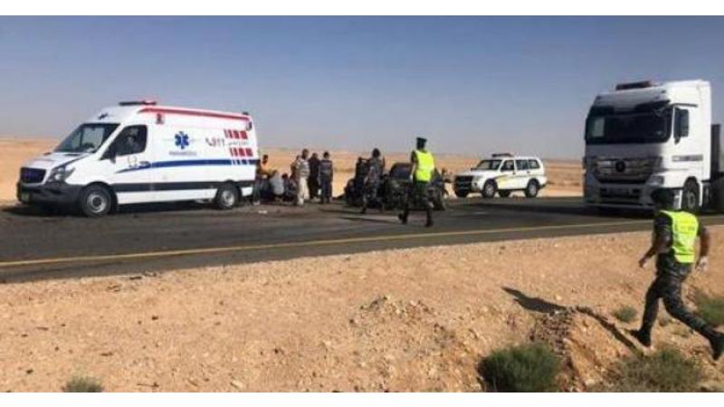 وفاتان بحادث تصادم على الطريق الصحراوي 