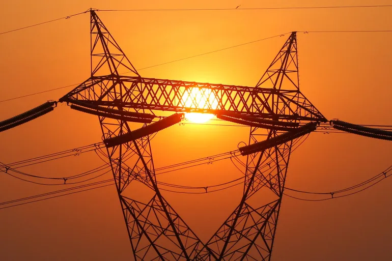 شركات الكهرباء ترد على النائب البقاعي وتنفي إقرارها بتقسيم الفاقد على المشتركين 