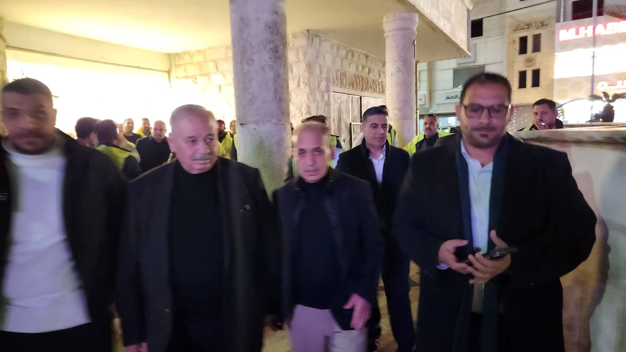 وزير الإدارة المحلية يتفقد جاهزية بلدية مادبا لمواجهة المنخفض الجوي 