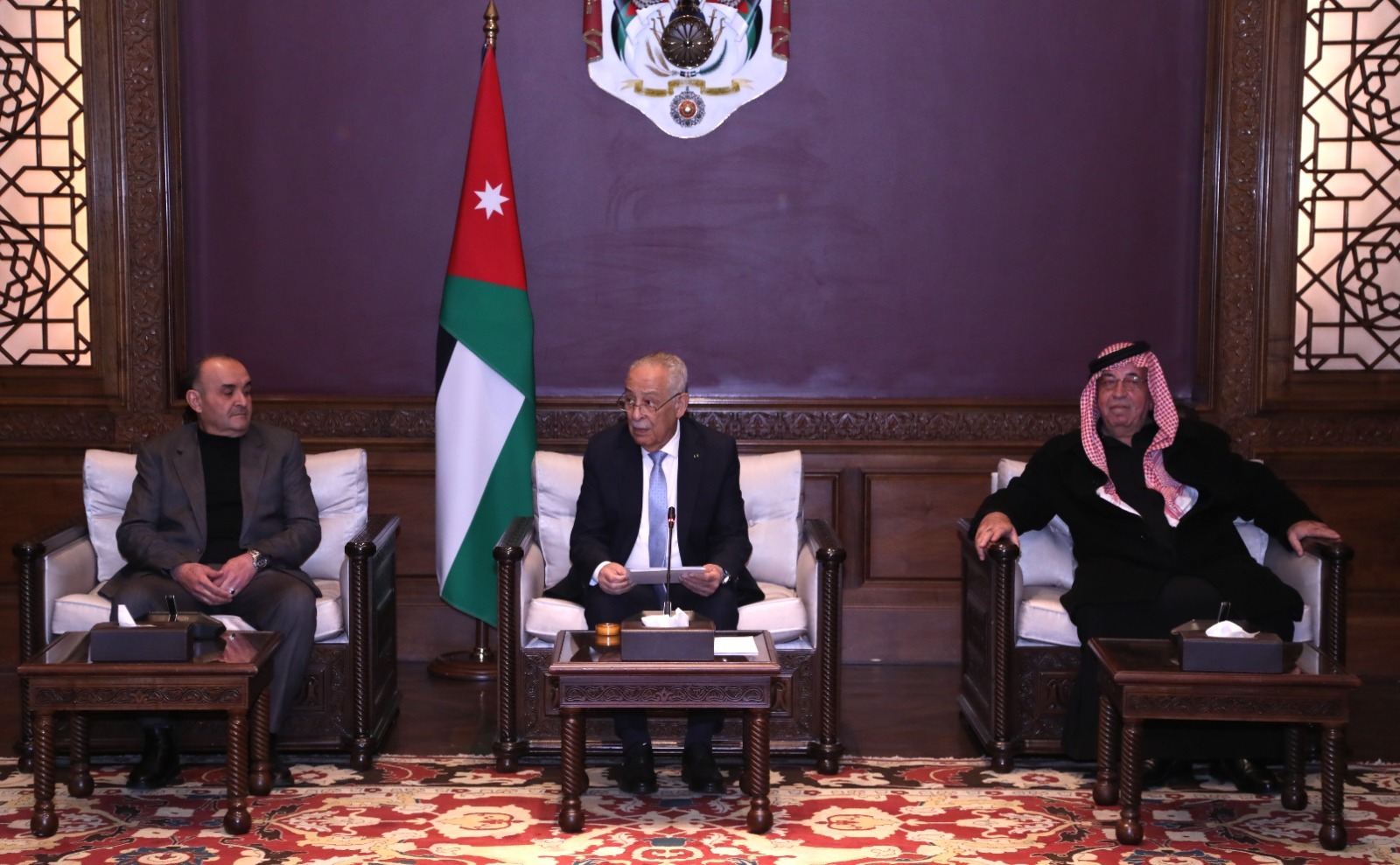 العيسوي يلتقي وفداً من الجمعية الأردنية للمحافظة على التراث السلط 