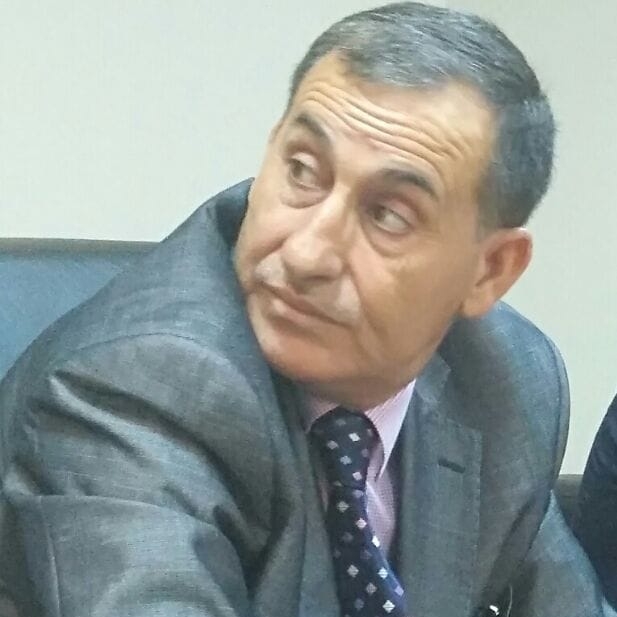 الاحتطاب بليل وهذه هي الحقيقة 