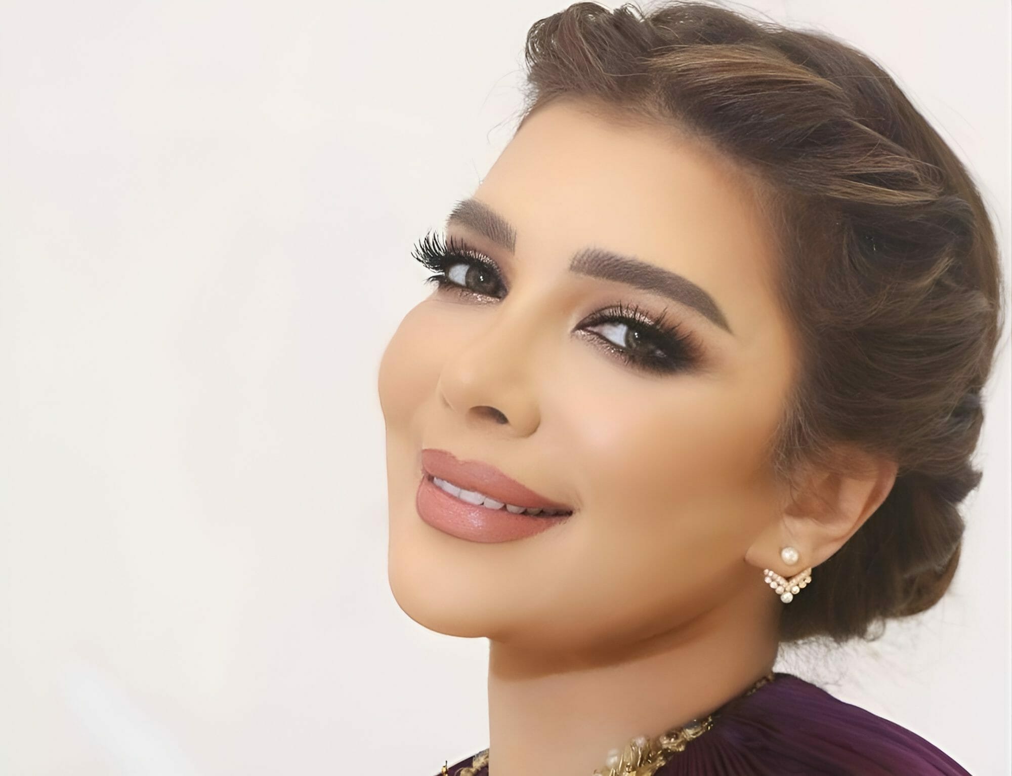 تمزيق صور أصالة في دمشق.. ونقيب الفنانين السوريين يرد 