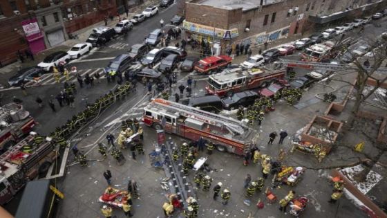 مصرع 19 شخصًا بينهم 9 أطفال في حريق في نيويورك