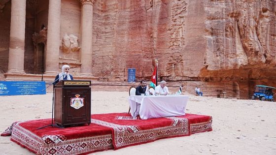 إطلاق مسار سياحة الفلك الآثاري في البترا