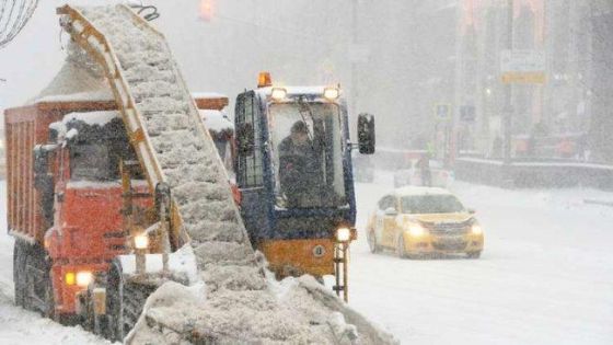 تأجيل وإلغاء 300 رحلة جوية في موسكو بسبب عاصفة ثلجية