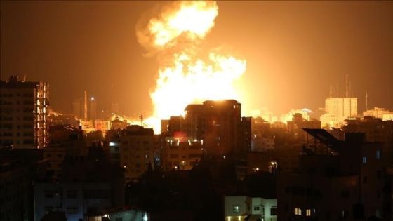 7 شهداء بقصف إسرائيل لمنزل على ساكنيه بغزة