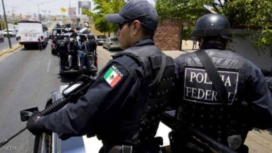 ولاية مكسيكية تفصل جميع عناصر الشرطة