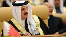 ملك البحرين يعرب عن أسفه لـ اصطفاف بعض المشرعين إلى جانب الخونة