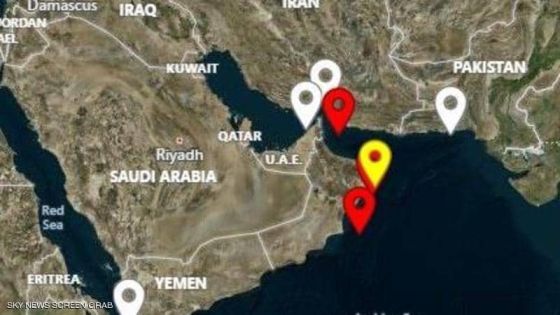 سفينتان قبالة سواحل الإمارات تفقدان السيطرة على القيادة