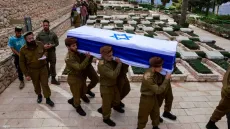 مقتل جندي إسرائيلي وإصابة 6 في معارك جنوبي لبنان