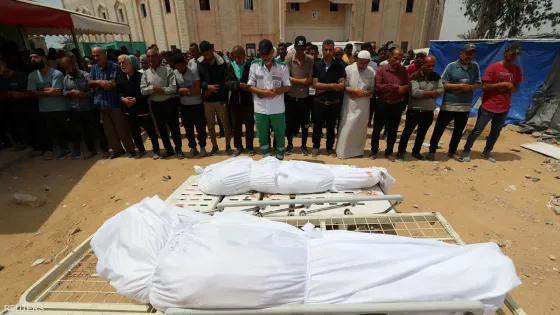 تحذيرات من المجاعة في غزة وحماس تبدي استعدادها للتخلي عن حكم القطاع