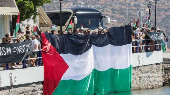 الإسرائيليون يستبدلون اليونان وقبرص بألبانيا لرفضهم كسياح