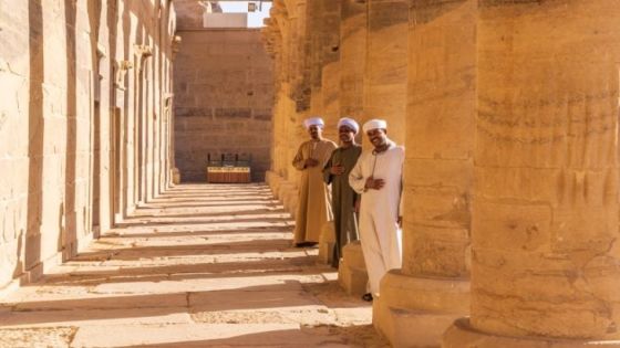 مصريون يردون على المتنمرين بـ تريند الجلابية