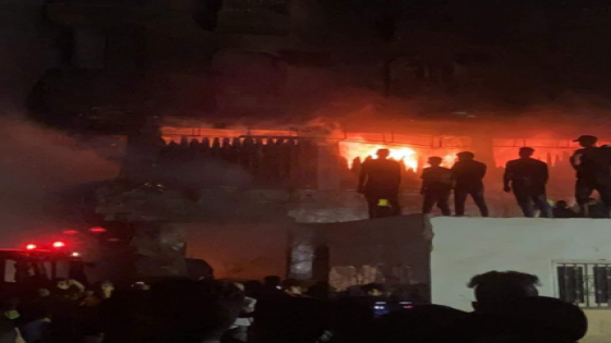 حريق هائل بعدد من المحال التجارية في مصر