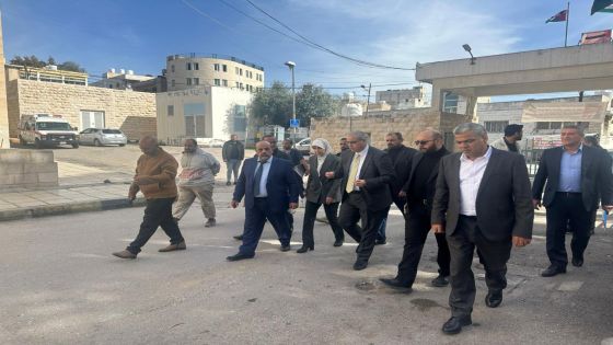 البدور يتفقد مبنى مستشفى الأميرة بسمة القديم ويزور الجديد