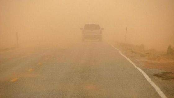 الأمن يعلن حالة الطرق الخارجية ويحذر من الغبار وتدني مدى الرؤية