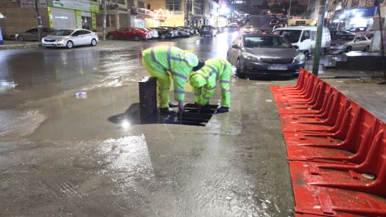 أمانة عمان تتعامل مع 96 بلاغا منذ بدء تأثير المنخفض الجوي