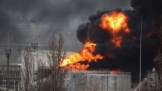 قتيل في هجوم أوكراني ضخم بمسيرات على ميناء روسي