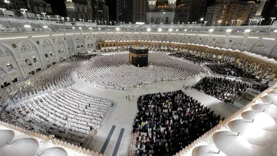 السعودية: جميع أنواع التأشيرات تتيح أداء مناسك العمرة