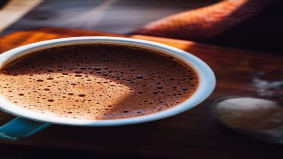 ضبط عامل بوفيه يضع المخدرات في مشروبات الزبائن باليمن