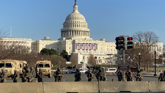 عواصم الولايات المتحدة تتأهب لاحتجاجات مسلحة لمؤيدي ترامب