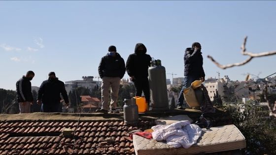 الاحتلال الإسرائيلي يهدم منزلين لعائلة فلسطينية في حي الشيخ جرّاح