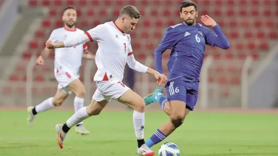 الأردني العزايزة يرفض تمثيل المنتخب الإماراتي