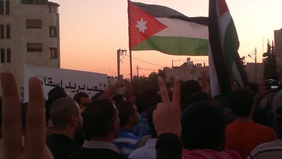 هل تقاسم إرادة و الميثاق نفوذ الكراسي ؟… ماذا وراء هدوء القومي واليساري ؟.. والإسلامي في مركز الرصد …. “الأحمر كامن والأخضر يتحرك”