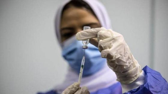 وزارة الصحة تعلن توقف مراكز التطعيم ضد كورونا السبت