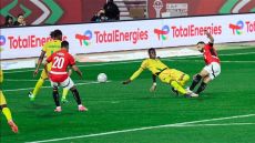 صلاح يقود مصر للفوز 2-1 على زيمبابوي بكأس الأمم الإفريقية