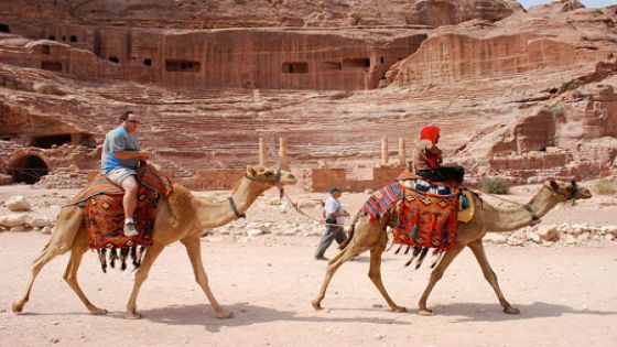 إلغاء حجوزات 400 مجموعة سياحية قادمة من إيطاليا إلى الأردن