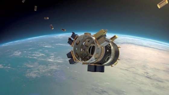 الحكومة تقرر إعفاء المركبات الفضائية والأقمار الصناعية من الجمارك