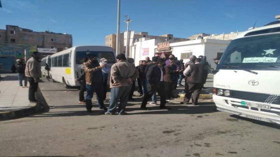 القبض على كبير المتسولين في مادبا متنكرا على هيئة عجوز