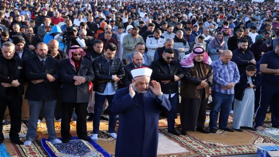 الإفتاء : صلاة العيد لا تُسقط فرض الجمعة