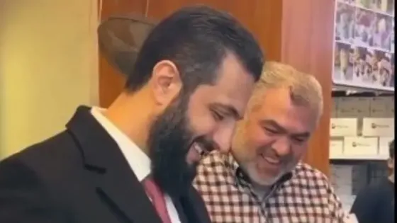 الشرع يظهر في شوارع دمشق بعد إشاعة اغتياله