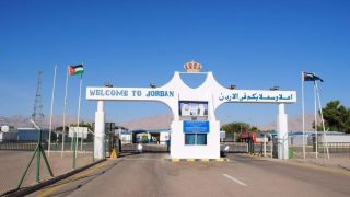 تحديد ساعات عمل جسر الملك حسين الاثنين