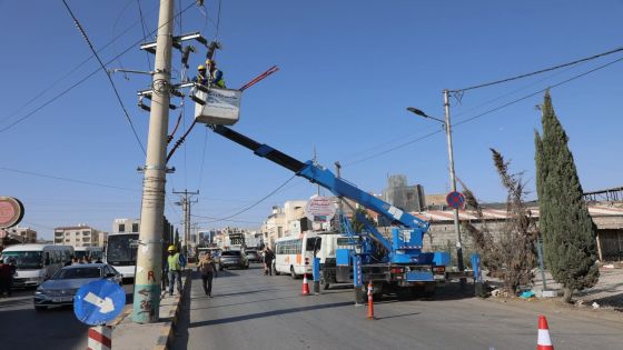 كهرباء اربد : 10 ساعات صيانة دون انقطاع بفضل مولد احتياطي متنقل في جحفية