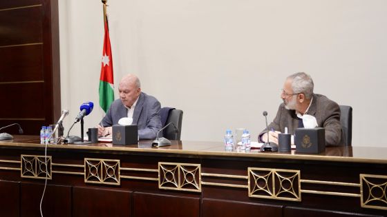 رئيس مجلس الأعيان يدعو الشباب للتصدي إلى للذباب الإلكتروني الذي يستهدف الأردن