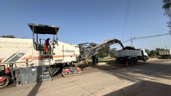 وزارة الأشغال تبدأ صيانة طريق دير علا الرئيسي