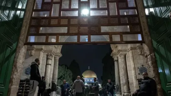 وزير الأوقاف: فتح أبواب المسجد الأقصى جاء بفضل الجهود الأردنية