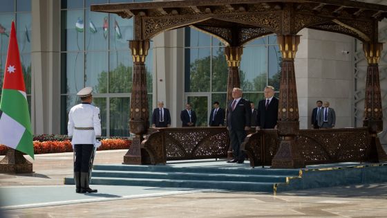 الملك يشهد توقيع عدد من الاتفاقيات بين الأردن وأوزبكستان