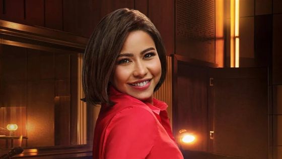 شيرين: لم أعتزل وأتعرض لطعنات من مقربين