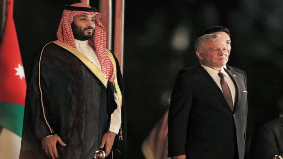 الملك لابن سلمان: ضرورة حشد موقف دولي يوقف انتهاكات إسرائيل لسيادة الدول العربية