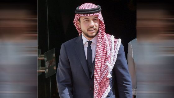 ولي العهد: ‎نقف مع قطر قيادة وشعبا ونقدم دعمنا الكامل لهم