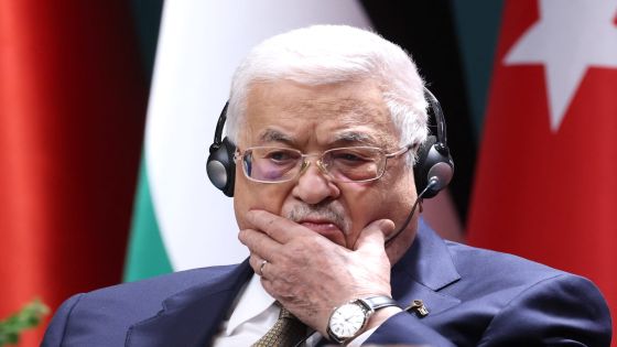 عباس: نريد دولة فلسطين غير مسلحة بما في ذلك قطاع غزة